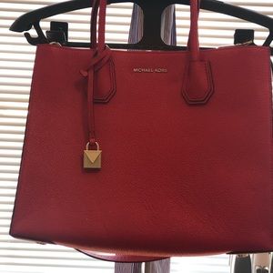 Michael Kors Large Mercer Tote